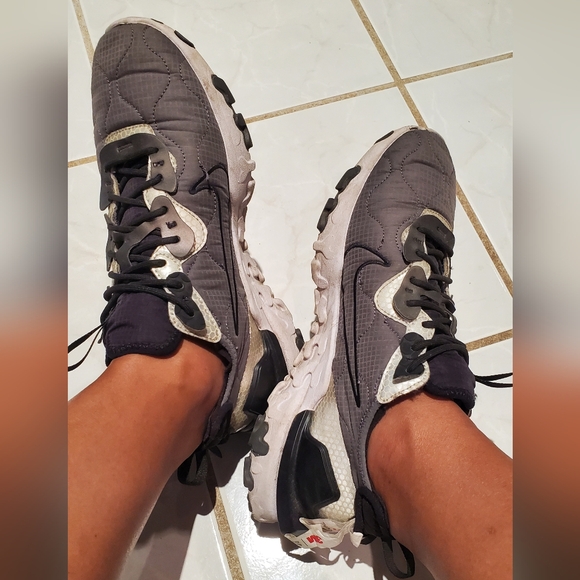 Nike React Vision Men's size 9.5 - Picture 1 of 7